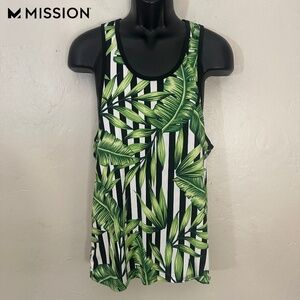 MIssion Tank Top Large Gently worn 85% polyester/12% rayon/3% spandex 20" armpit